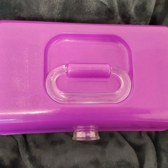 CABOODLES VINTAGE MAKEUP CASE ORGANIZER WITH MIRROR KISS LIP LATCH - Picture 3 of 16